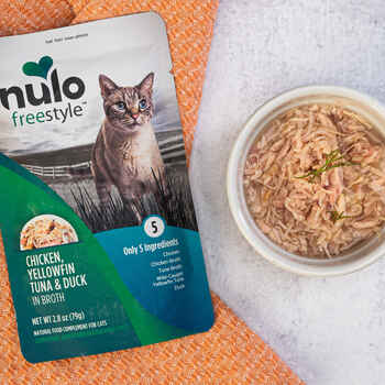 Nulo FreeStyle Chicken, Yellowfin Tuna & Duck Broth Cat Food Topper 24 2.8oz pouches